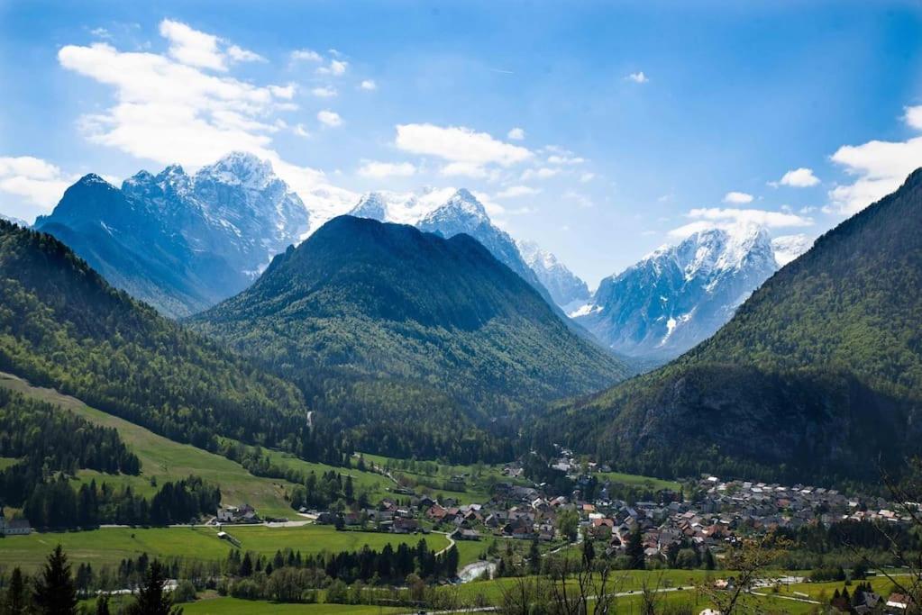 מויסטראנה Idyllic Triglav Forest Retreat - Alps, Trails, Lakes, Falls מראה חיצוני תמונה